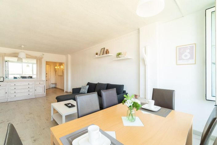 Image No.2-Appartement de 2 chambres à vendre à Torrevieja