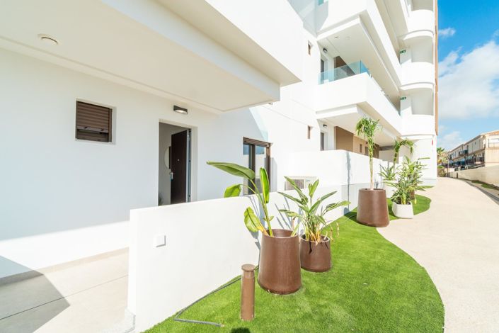 Image No.31-3 Bed Apartment for sale