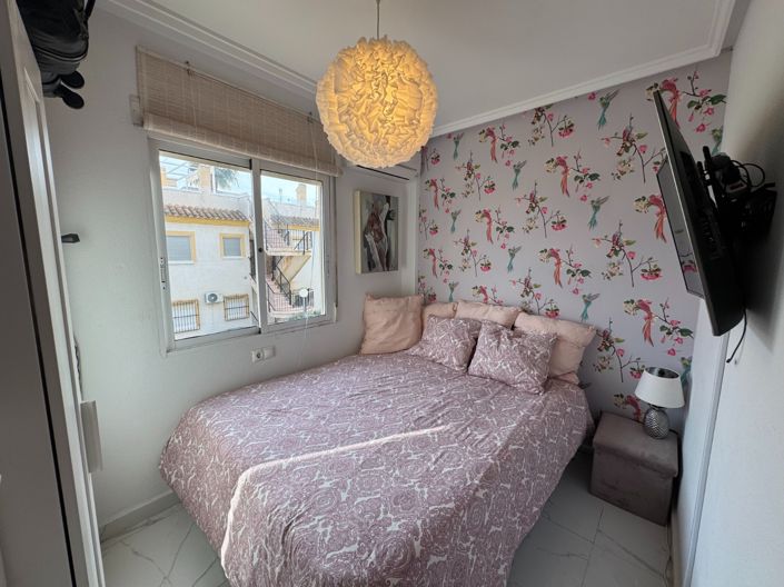 Image No.14-2 Bed Apartment for sale