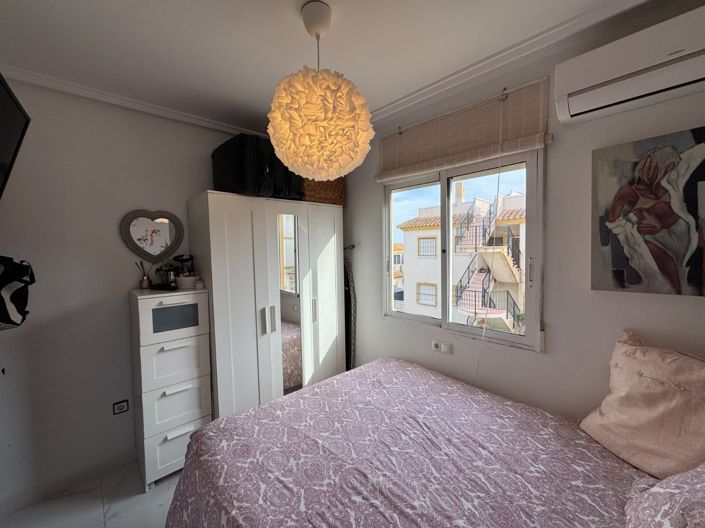 Image No.15-2 Bed Apartment for sale