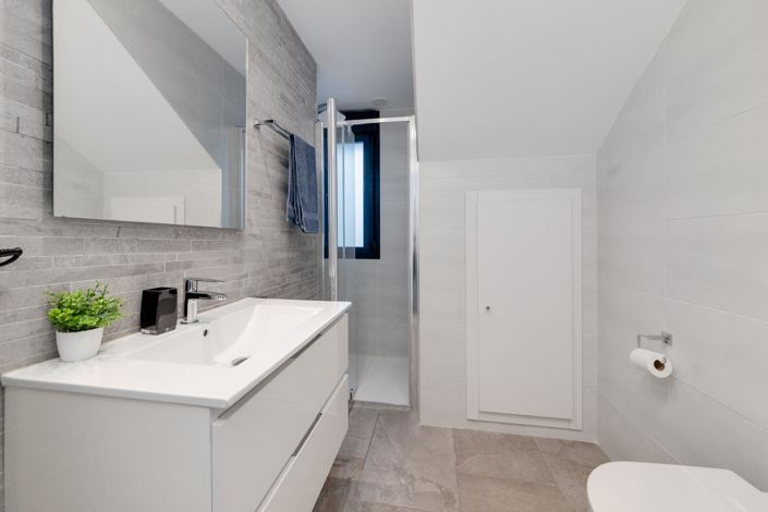 Image No.22-3 Bed Villa for sale