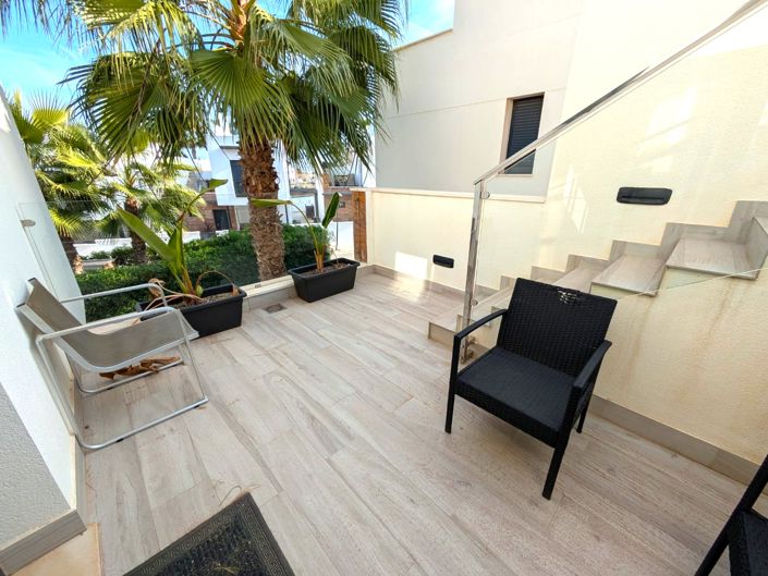 Image No.32-3 Bed Villa for sale