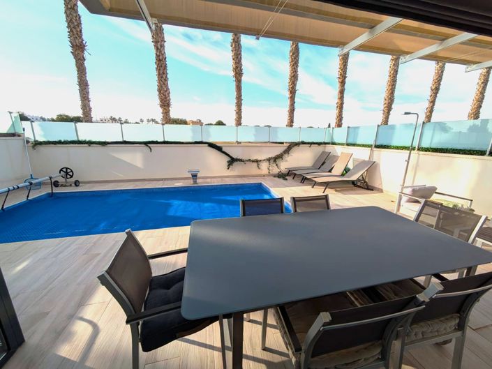 Image No.4-3 Bed Villa for sale