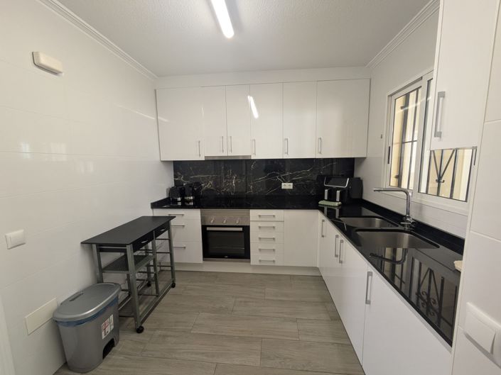 Image No.10-3 Bed Townhouse for sale