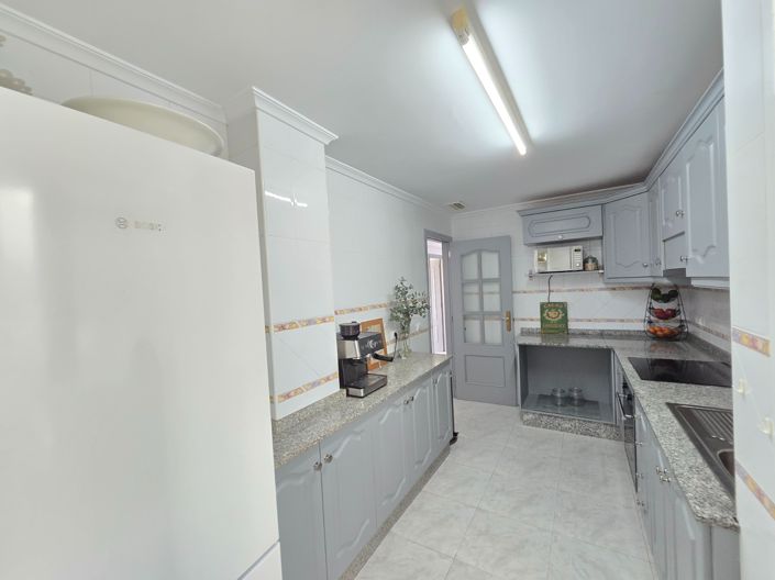 Image No.16-3 Bed Apartment for sale