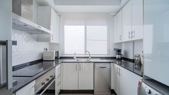 Image No.23-3 Bed Penthouse for sale