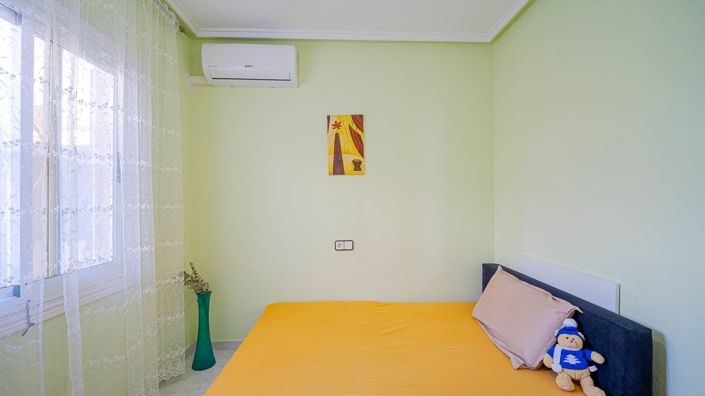 Image No.33-2 Bed Apartment for sale