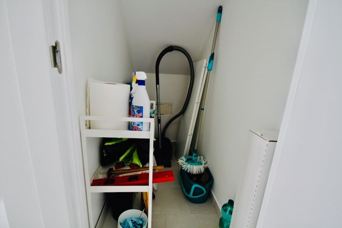 Image No.17-4 Bed Townhouse for sale