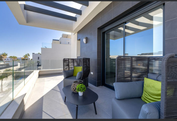 Image No.28-3 Bed Villa for sale