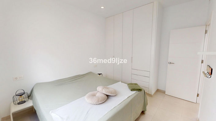 Image No.17-3 Bed Villa for sale