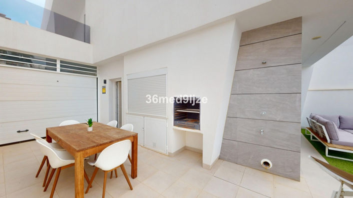 Image No.6-3 Bed Villa for sale