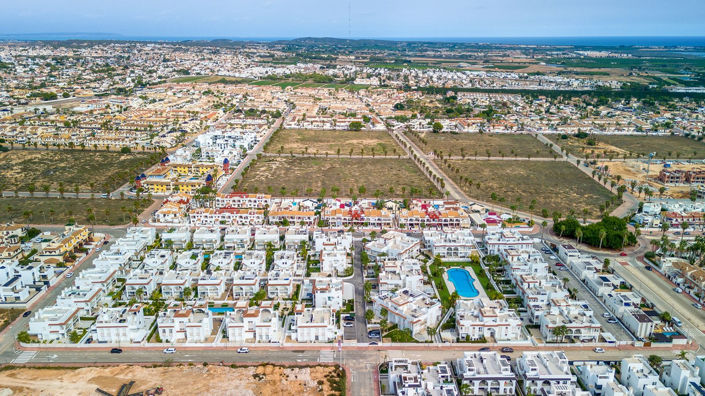 Image No.27-2 Bed Penthouse for sale