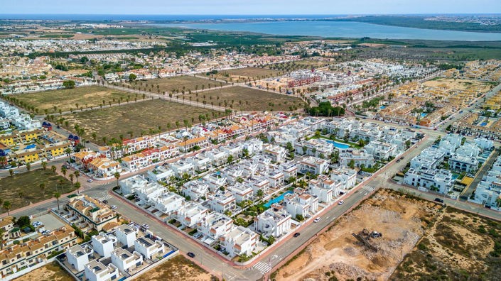 Image No.28-2 Bed Penthouse for sale