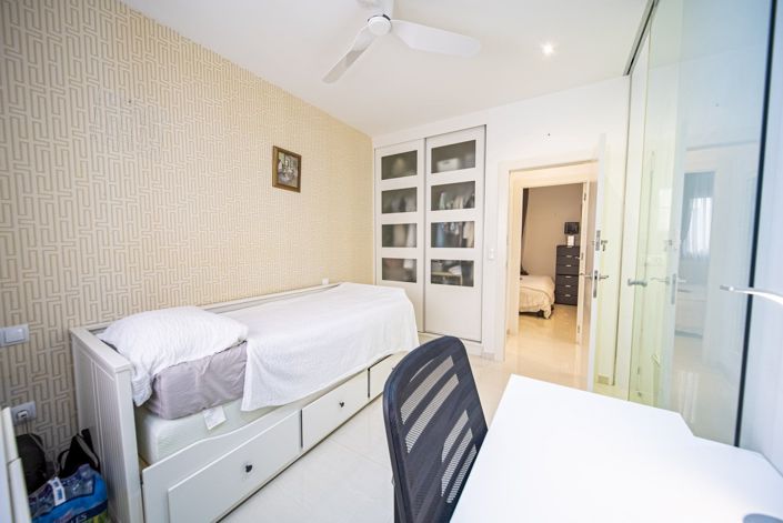 Image No.16-2 Bed Apartment for sale