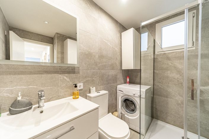 Image No.18-2 Bed Apartment for sale