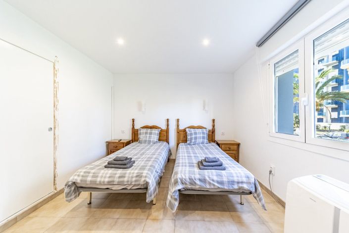 Image No.20-2 Bed Apartment for sale