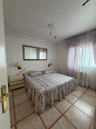 Image No.12-5 Bed Villa for sale