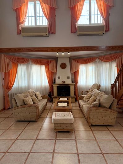 Image No.7-5 Bed Villa for sale