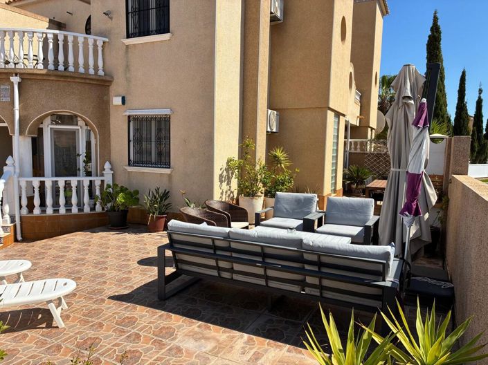 Image No.3-3 Bed Townhouse for sale