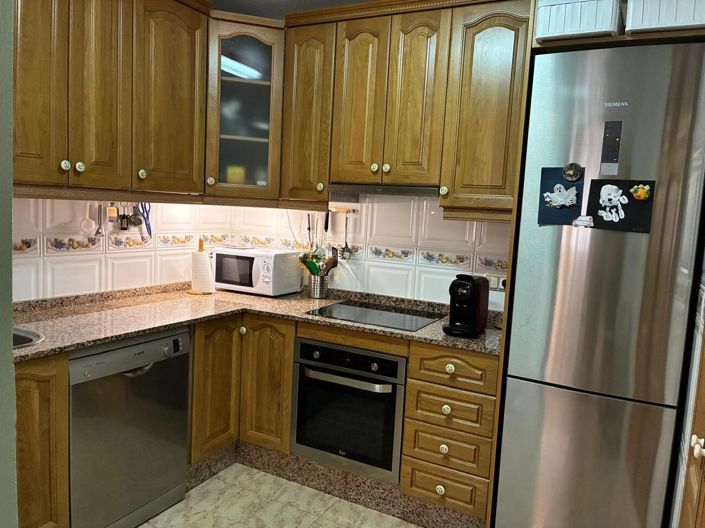 Image No.41-3 Bed Townhouse for sale