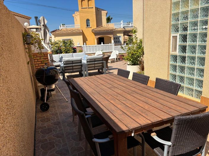 Image No.7-3 Bed Townhouse for sale