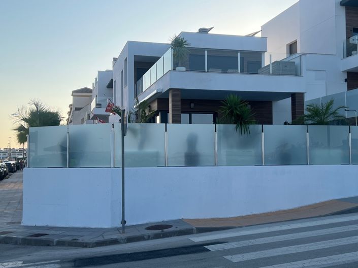 Image No.31-3 Bed Villa for sale