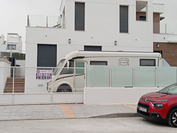 Image No.42-3 Bed Villa for sale