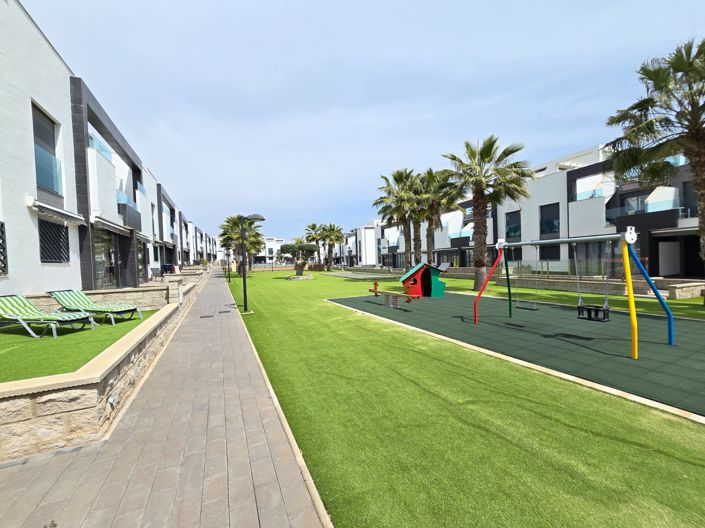 Image No.24-2 Bed Apartment for sale