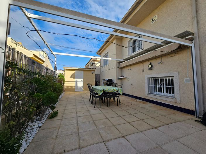 Image No.23-3 Bed Villa for sale