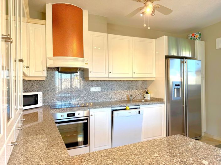 Image No.11-3 Bed Villa for sale