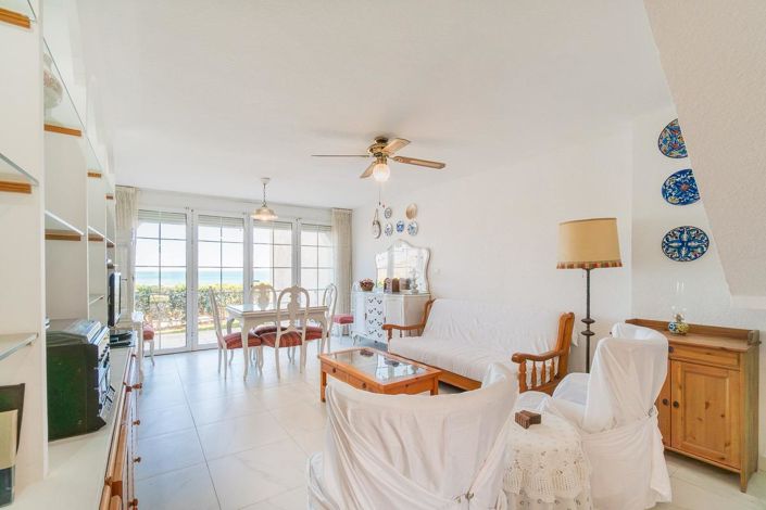 Image No.14-2 Bed Townhouse for sale