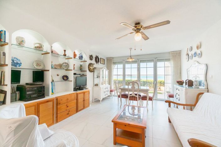 Image No.15-2 Bed Townhouse for sale