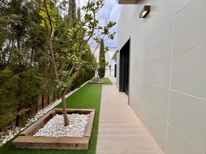 Image No.37-4 Bed Villa for sale