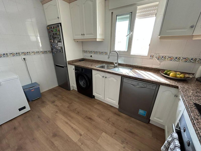 Image No.19-3 Bed Villa for sale