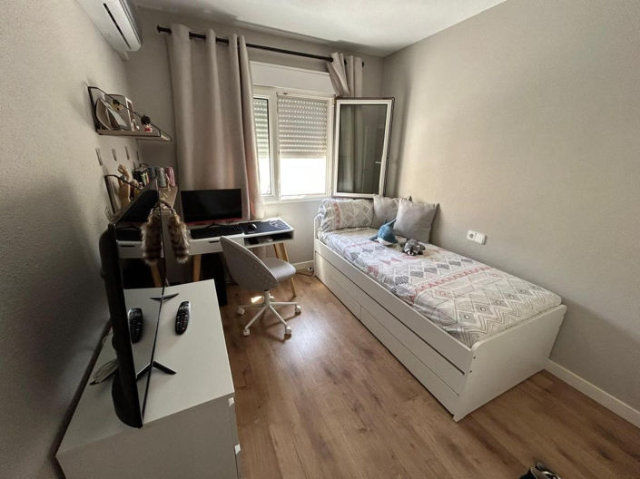 Image No.42-3 Bed Villa for sale