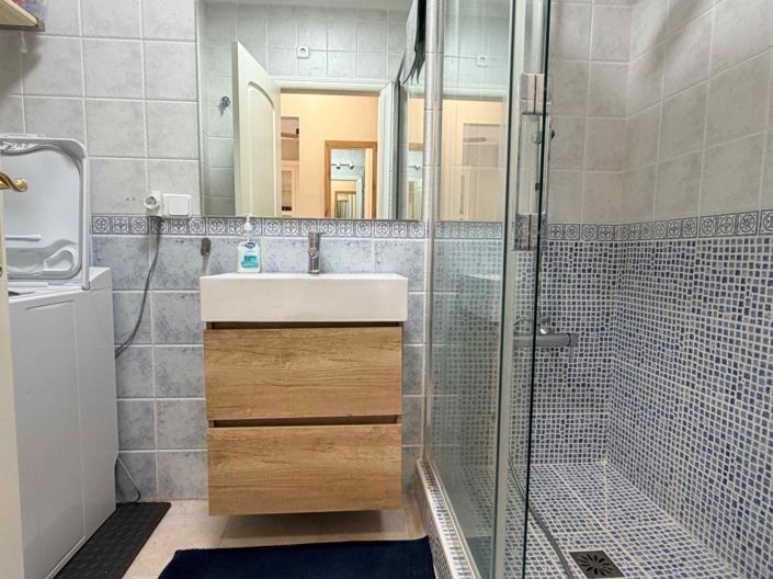 Image No.14-2 Bed Apartment for sale