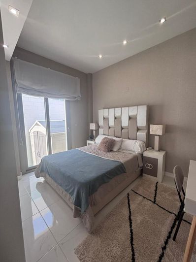 Image No.16-5 Bed Villa for sale