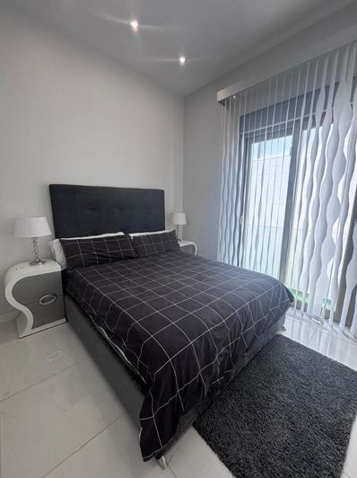 Image No.17-5 Bed Villa for sale