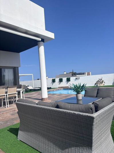 Image No.38-5 Bed Villa for sale