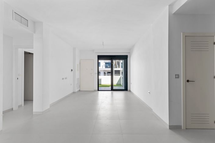 Image No.12-2 Bed Apartment for sale