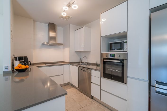 Image No.10-2 Bed Apartment for sale