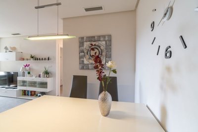 o1jmvlpeoa1ce21paih9s6gtt235