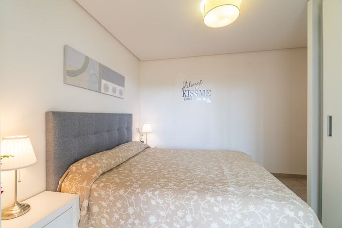 Image No.26-2 Bed Apartment for sale