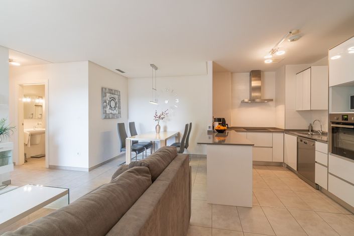 Image No.4-2 Bed Apartment for sale