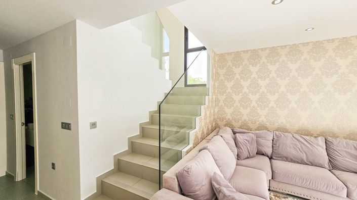 Image No.19-3 Bed Villa for sale