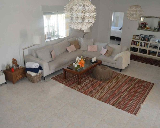 Image No.13-7 Bed Villa for sale