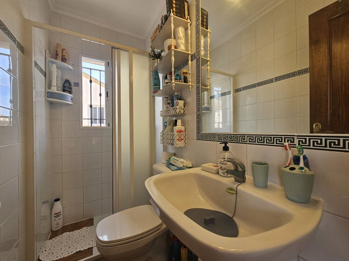 Image No.21-3 Bed Townhouse for sale