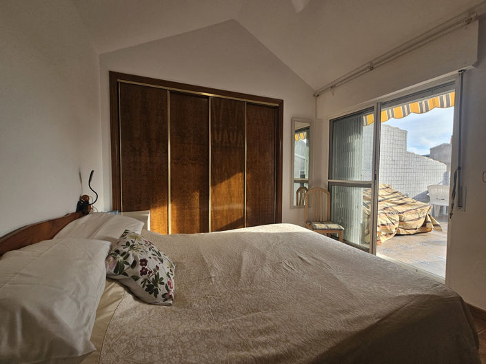 Image No.22-3 Bed Townhouse for sale