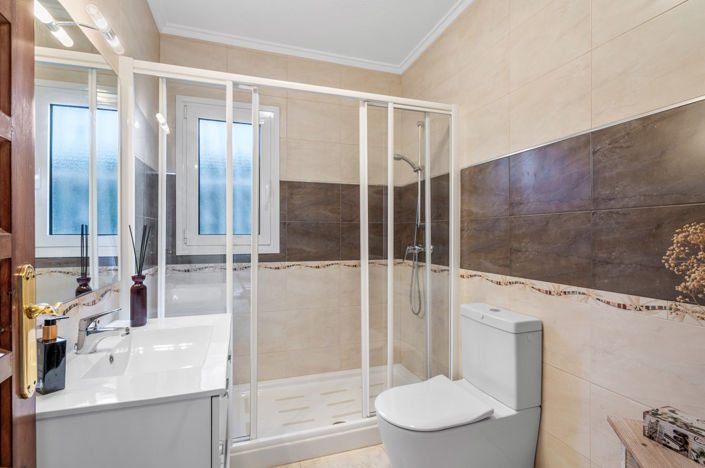 Image No.23-3 Bed Villa for sale