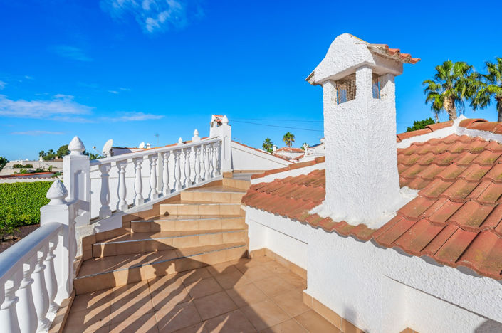 Image No.36-3 Bed Villa for sale